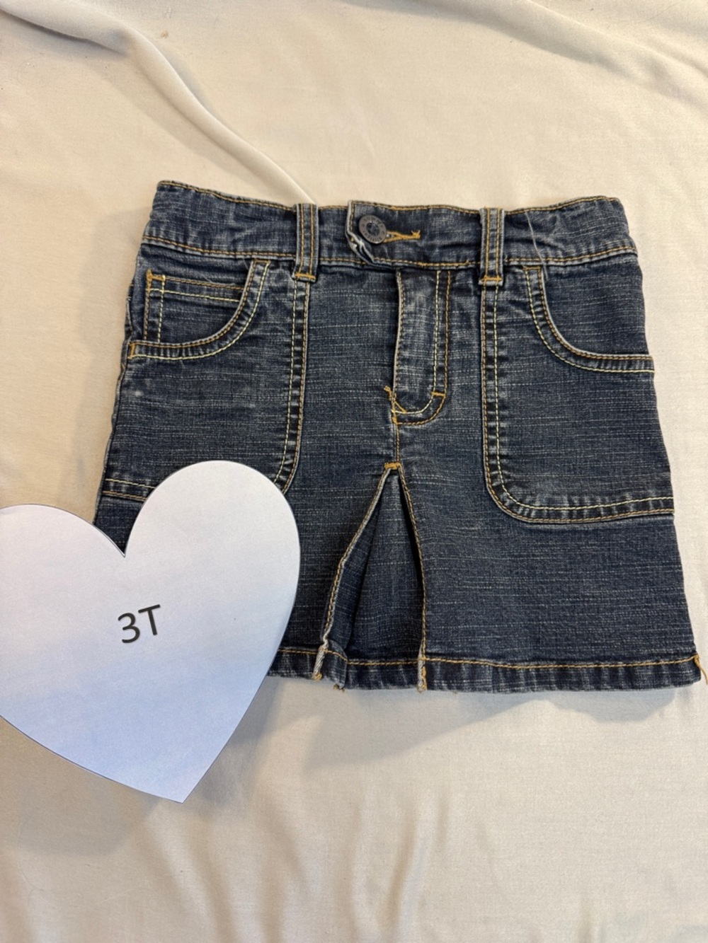 Tommy Hilfiger  - Quality Denim skort/skirt. Size 3/3T